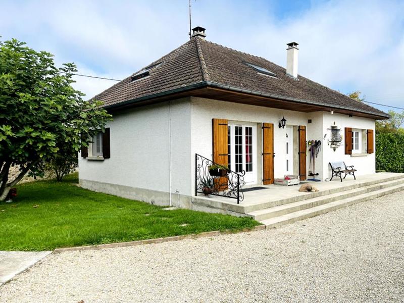 Maison - 101 m² - 5 pièces