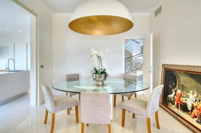 Villa - 220 m² - 5 pièces