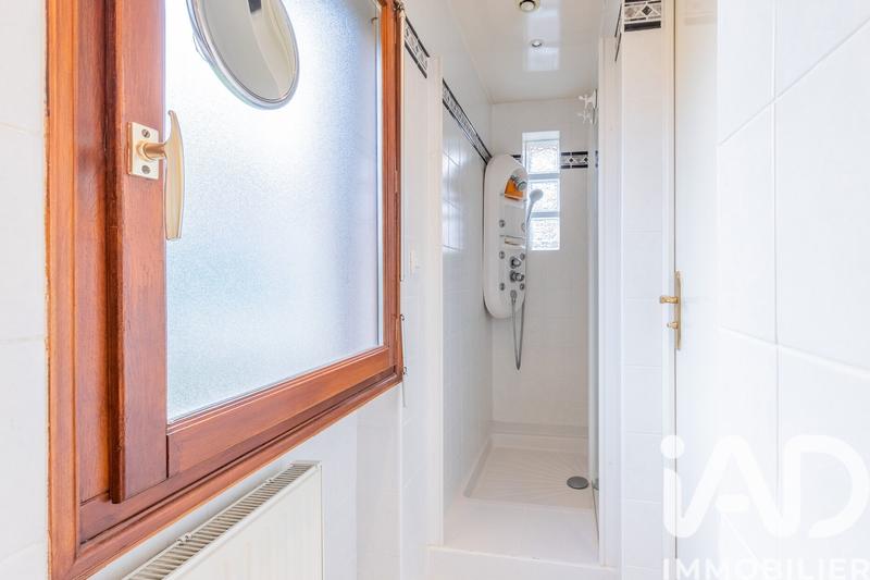 Maison - 90 m² - 6 pièces