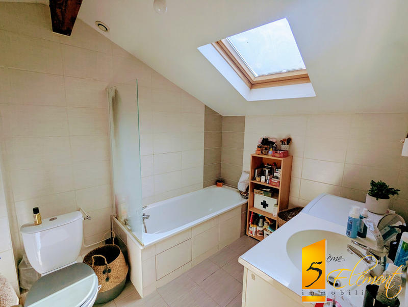 Appartement - 60 m² - 2 pièces