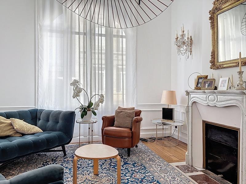 Maison de ville - 245 m² - 8 pièces