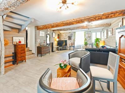 Maison - 164 m² - 5 pièces