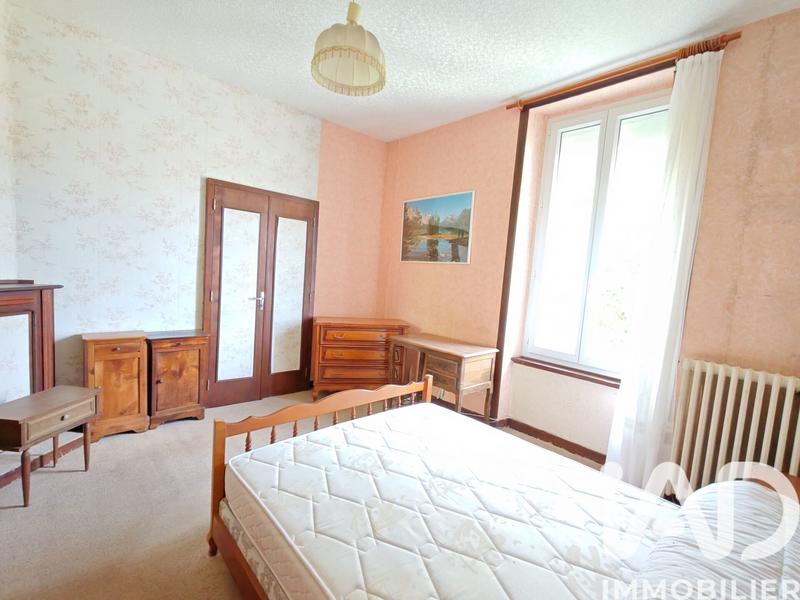 Maison - 104 m² - 6 pièces