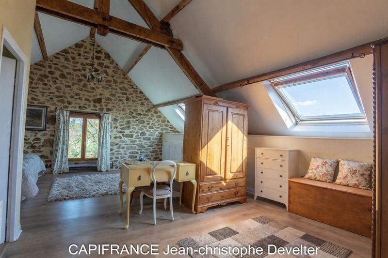 Maison en pierre - 172 m² - 6 pièces