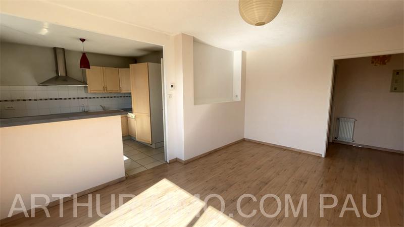 Appartement - 61 m² - 3 pièces