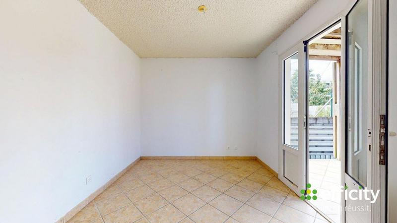 Maison - 83 m² - 3 pièces