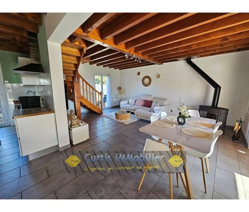 Maison - 92 m² - 4 pièces