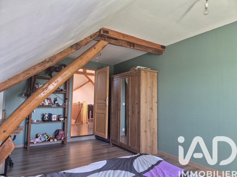 Maison - 200 m² - 7 pièces