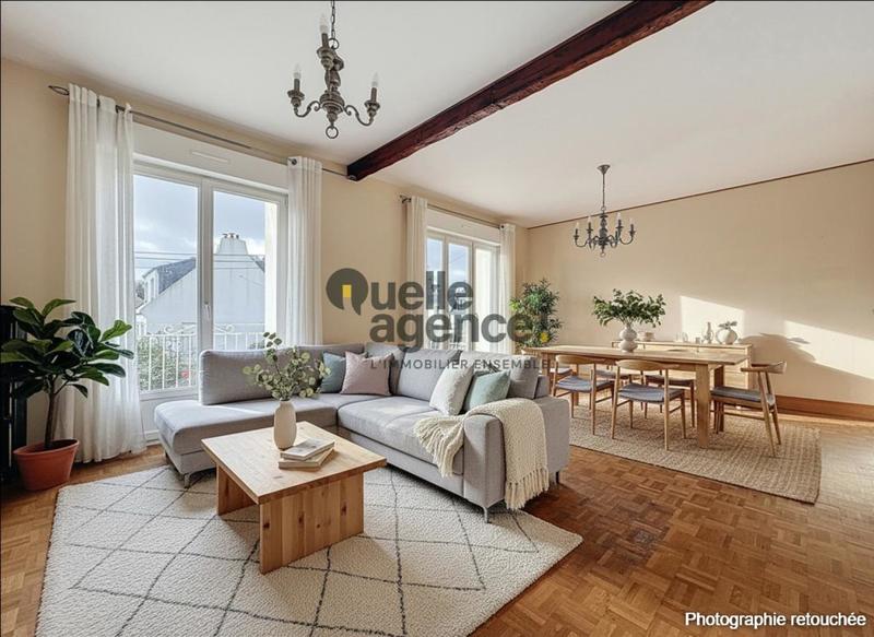 Maison - 102 m² - 4 pièces