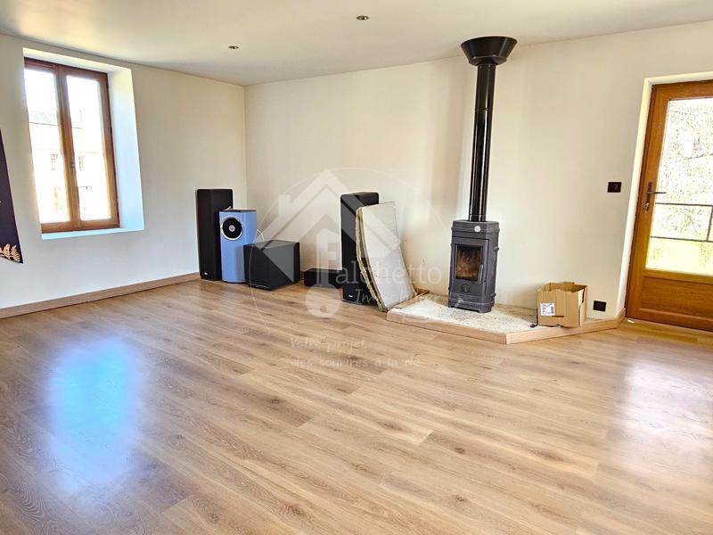 Maison - 120 m² - 4 pièces