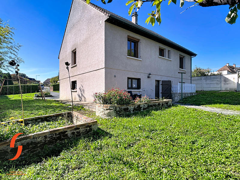 Maison - 122 m² - 6 pièces