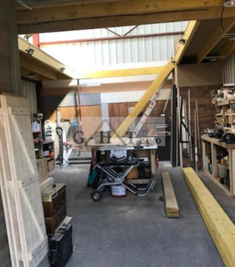 Entrepôt - 90 m²