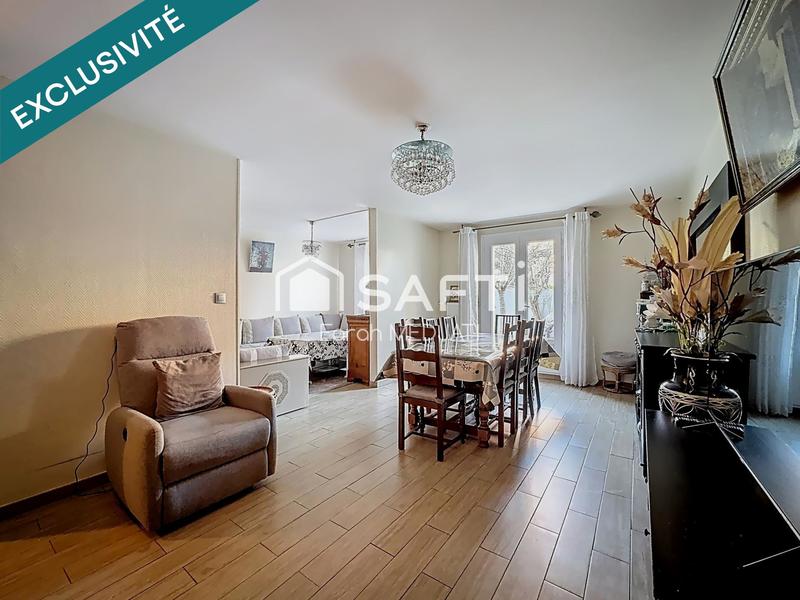 Maison - 141 m² - 9 pièces