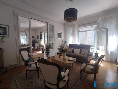 Appartement - 141 m² - 4 pièces