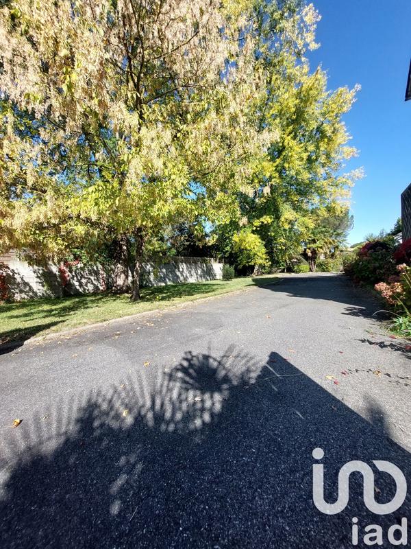 Maison - 290 m² - 8 pièces