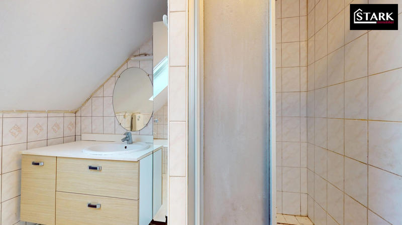 Maison - 91 m² - 5 pièces