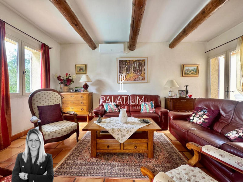 Villa - 202 m² - 7 pièces