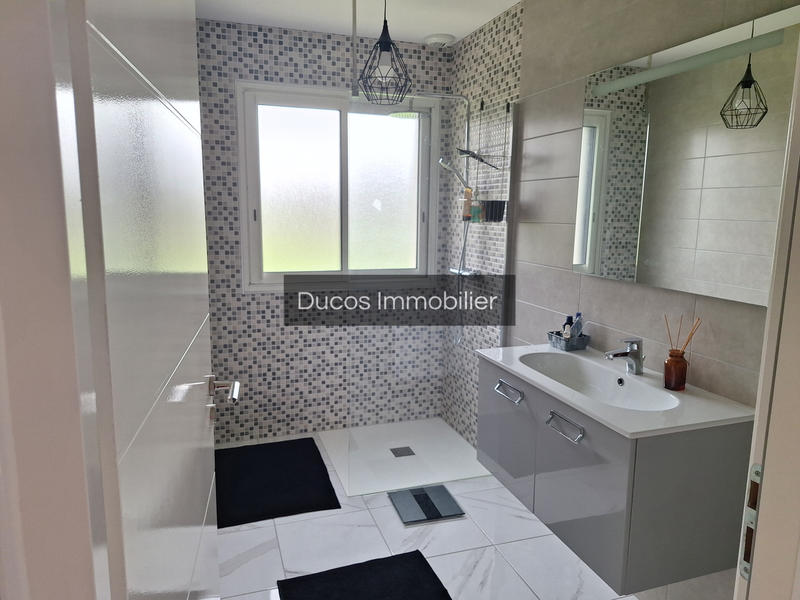 Maison - 183 m² - 6 pièces