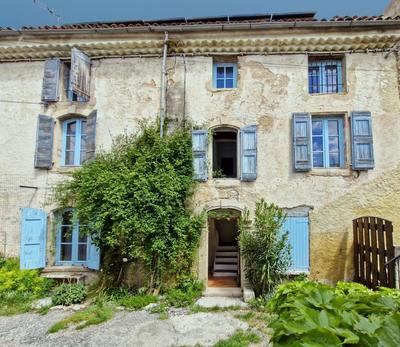 Maison - 170 m² - 5 pièces