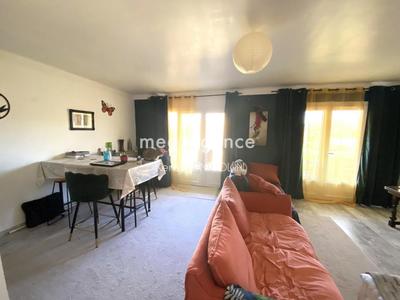 Appartement - 74 m² - 3 pièces