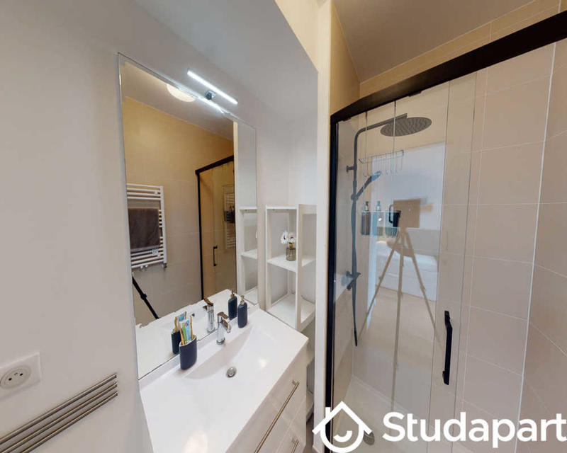 Chambre - 45 m² - 1 pièce