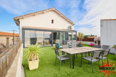 Maison - 295 m² - 7 pièces