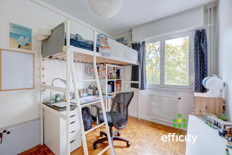 Appartement - 85 m² - 4 pièces