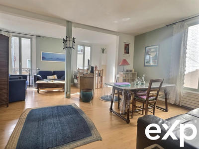 Maison - 93 m² - 5 pièces