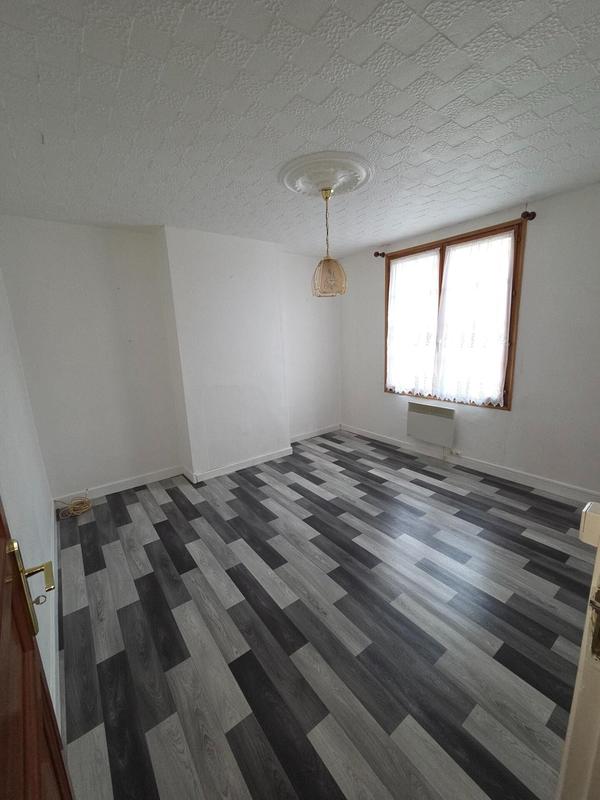 Maison - 101 m² - 4 pièces