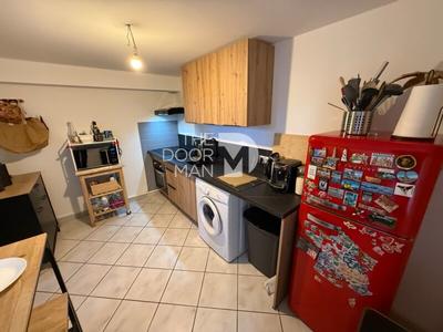 Duplex - 84 m² - 4 pièces