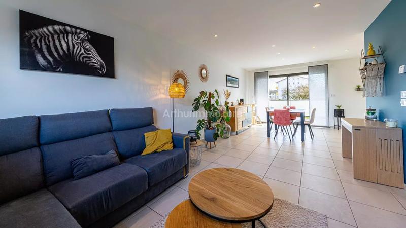 Appartement - 84 m² - 4 pièces