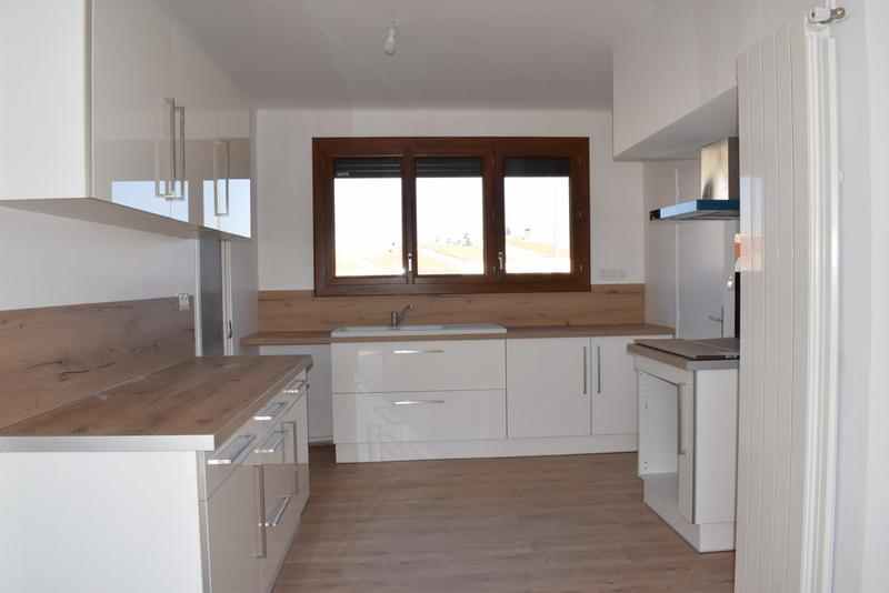 Appartement - 94 m² - 5 pièces