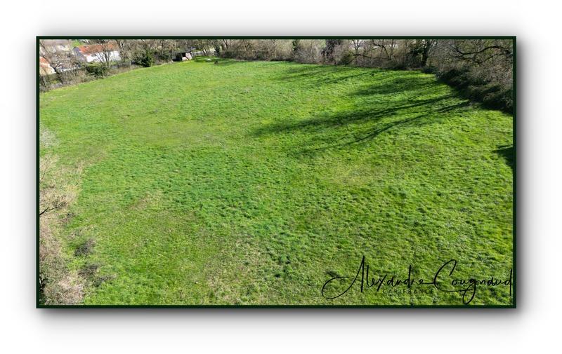 Terrain constructible - 9 192 m²