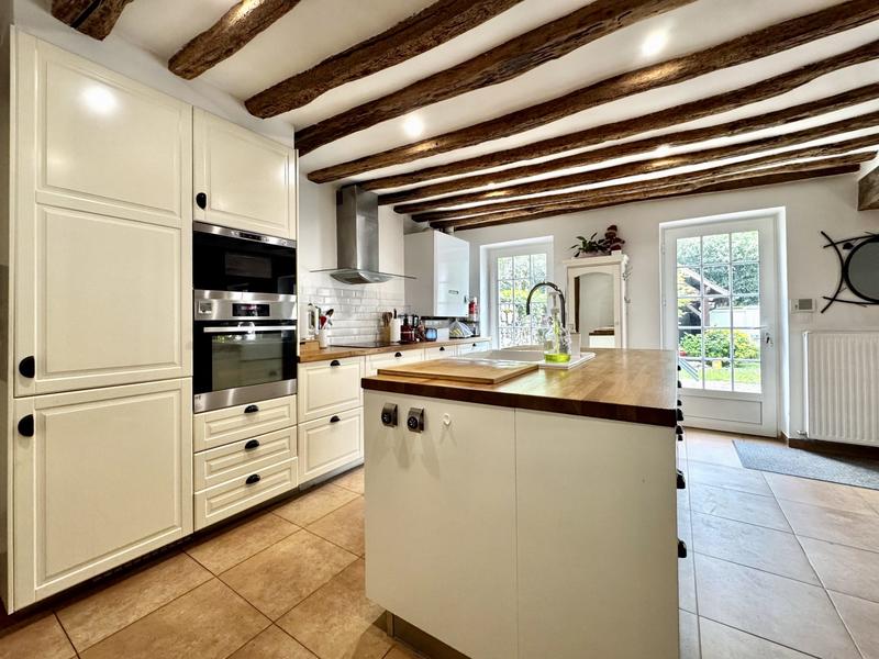 Maison - 122 m² - 5 pièces