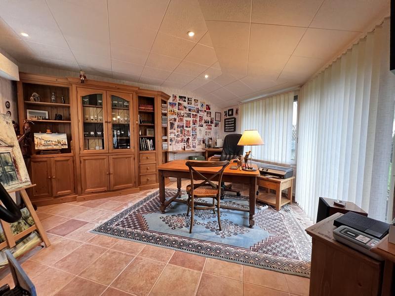 Maison traditionnelle - 175 m² - 8 pièces