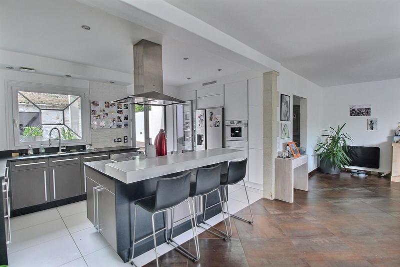 Maison - 170 m² - 7 pièces