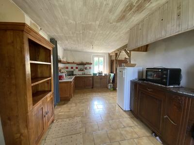 Maison - 90 m² - 3 pièces
