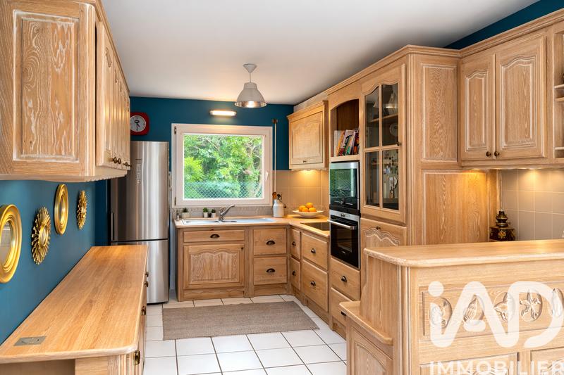 Maison - 95 m² - 5 pièces