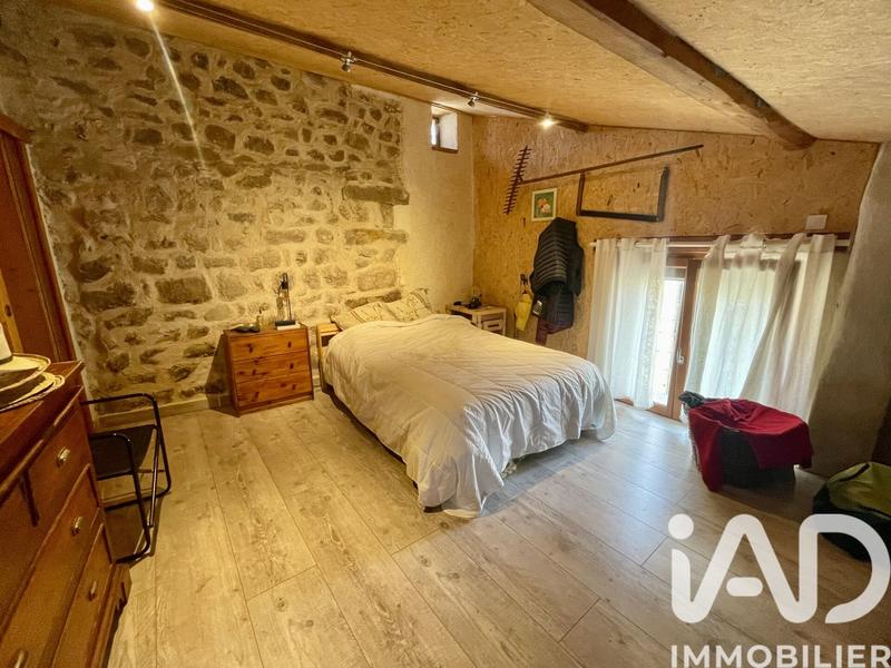 Maison de village - 120 m² - 4 pièces