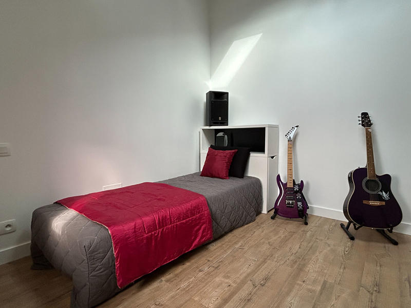 Maison - 234 m² - 7 pièces