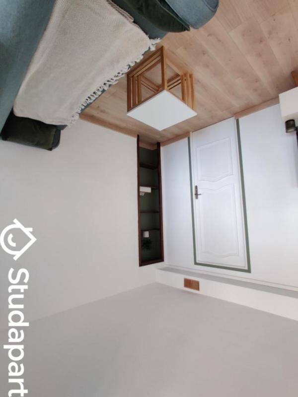 Chambre - 13 m² - 1 pièce