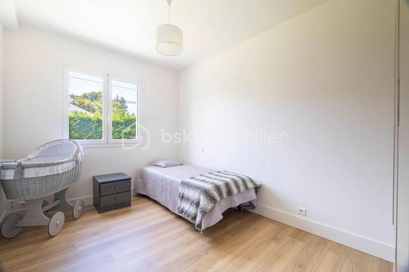 Maison - 162 m² - 5 pièces