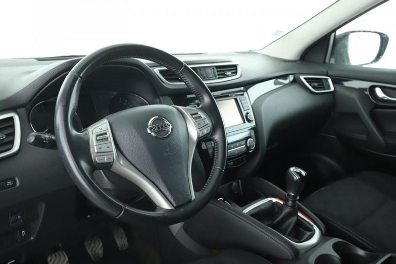 Nissan Qashqai 1.5 dCi n-Connecta 110 ch