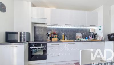 Appartement - 71 m² - 3 pièces