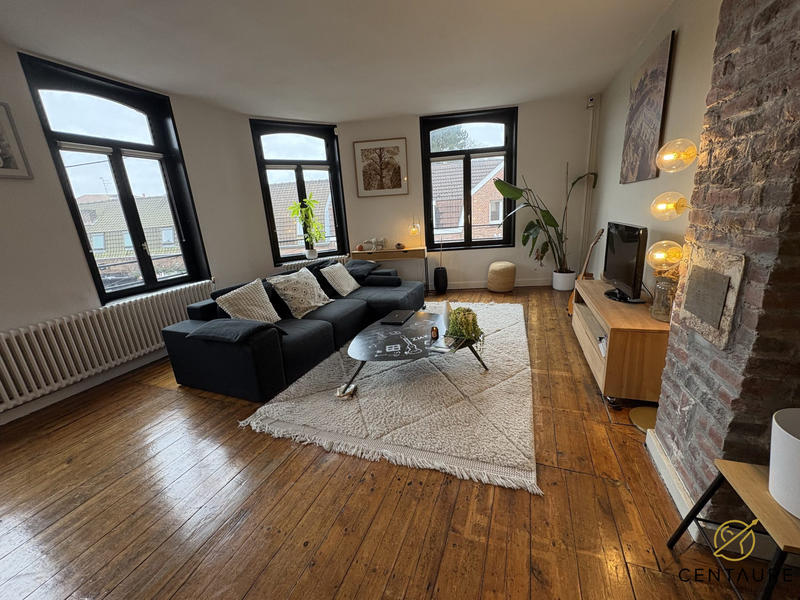 Appartement - 121 m² - 4 pièces