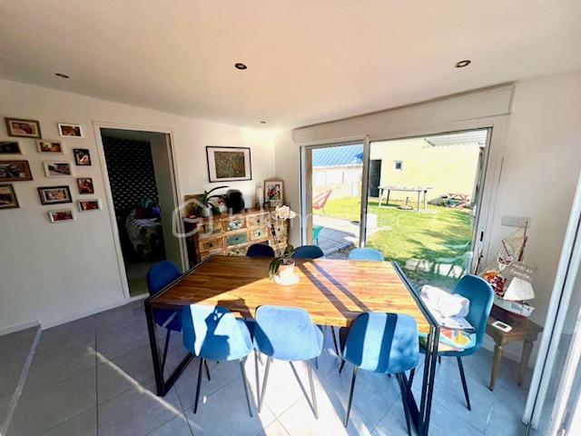 Maison - 88 m² - 3 pièces