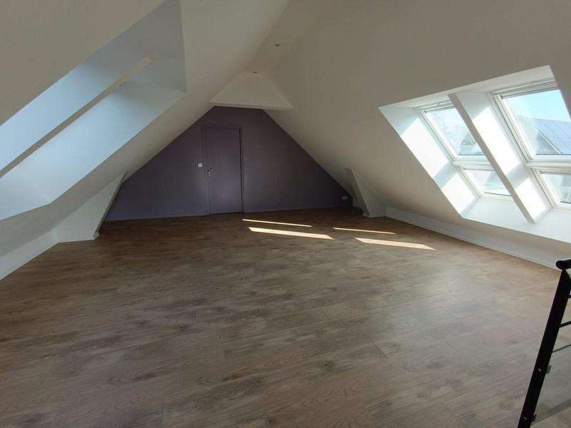 Maison - 200 m² - 5 pièces