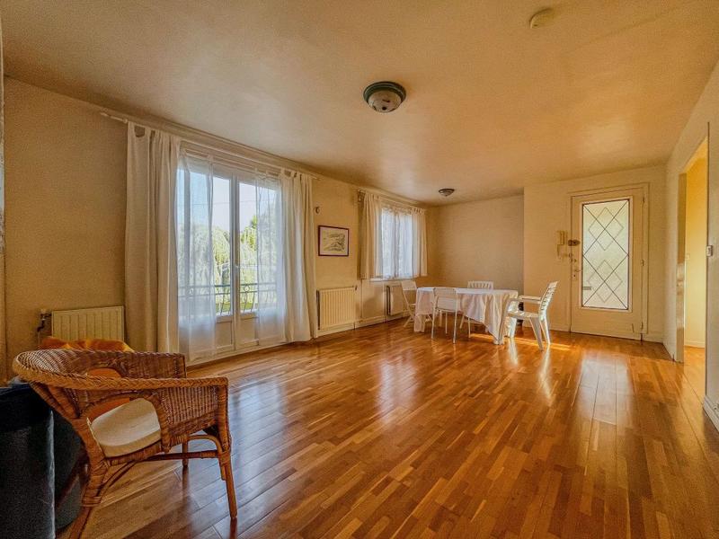 Maison - 84 m² - 4 pièces