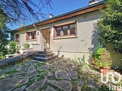 Maison - 151 m² - 5 pièces