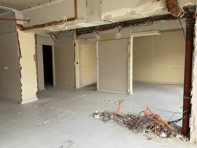 Local commercial - 317 m²